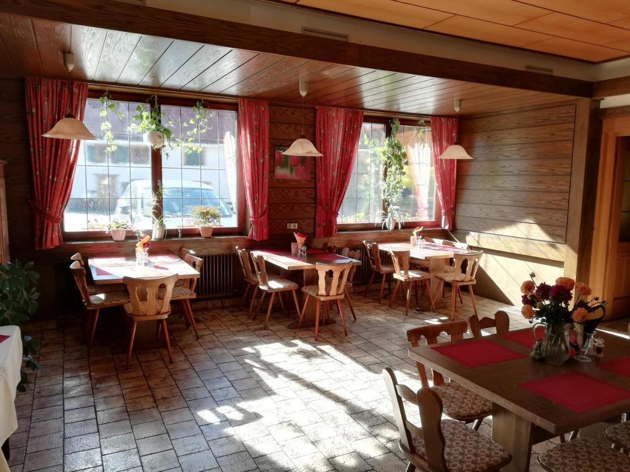 Hotel-Pension Zum Bierhaus Roetenbach  Exterior photo